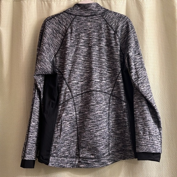 Ladies zip up - Picture 5 of 5